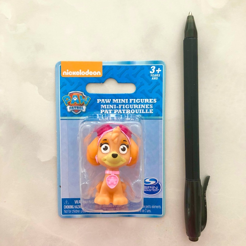 Nickelodeon Paw Patrol Spin Master Skye Figure NEW